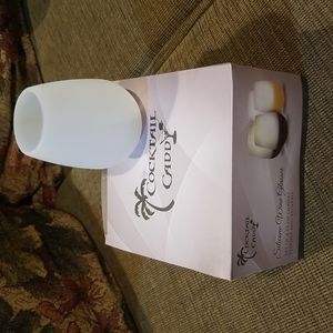 Silicone wine glasses- NWOT